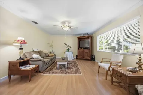 5453 Riverbluff Circle Sarasota FL 34231