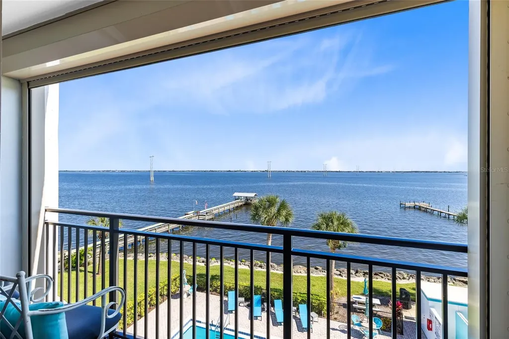 3901 Dixie Highway NE Palm Bay FL 32905