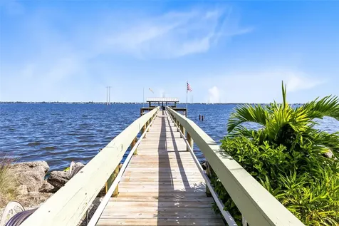3901 Dixie Highway NE Palm Bay FL 32905
