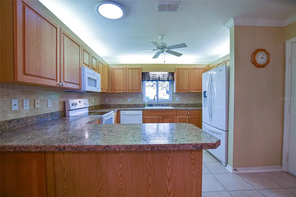 9033 SE 135th Loop Summerfield FL 34491