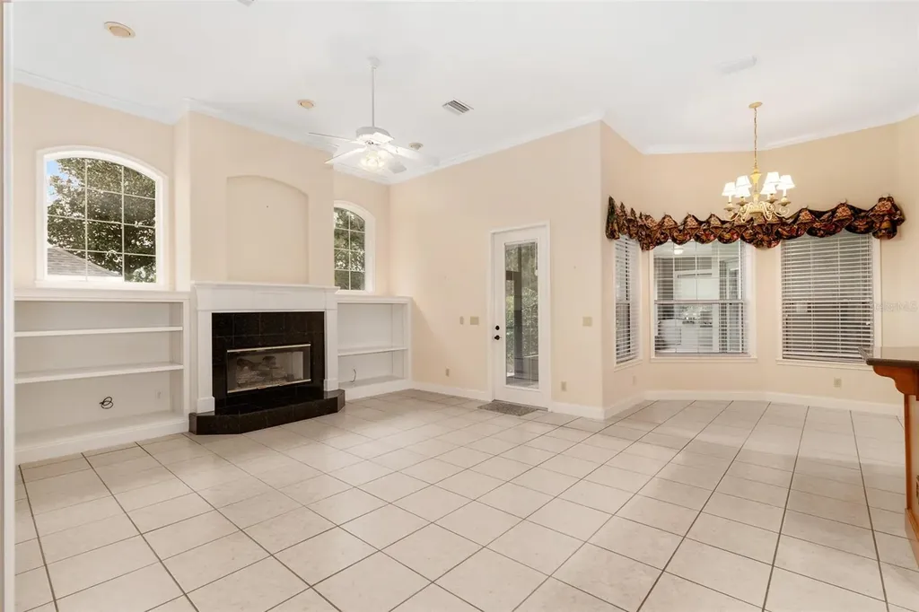 4815 SE 12th Place Ocala FL 34471