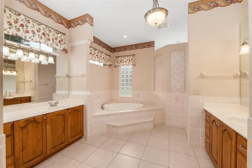 4815 SE 12th Place Ocala FL 34471