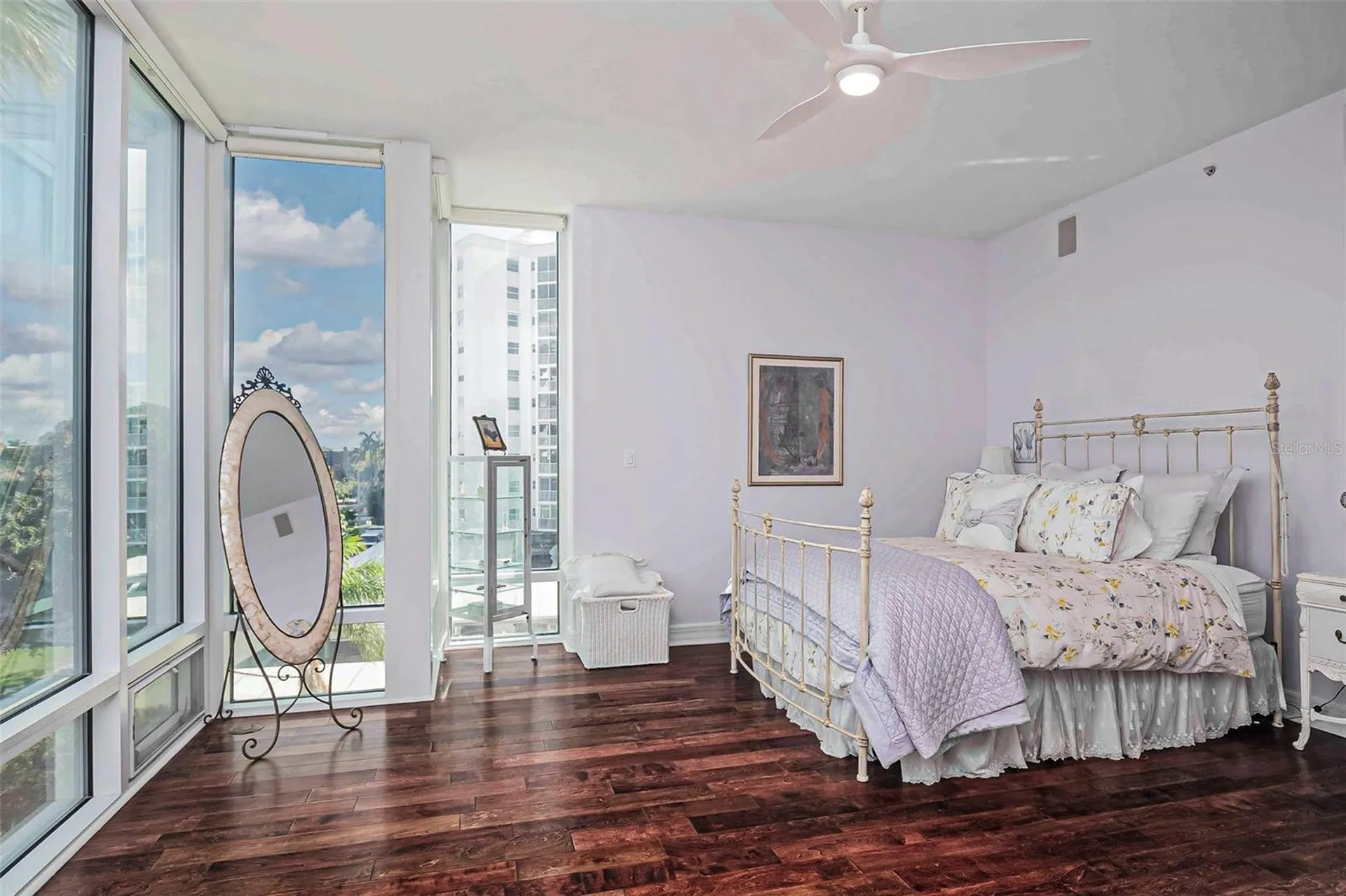 340 S Palm Avenue Sarasota FL 34236