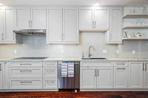 340 S Palm Avenue Sarasota FL 34236