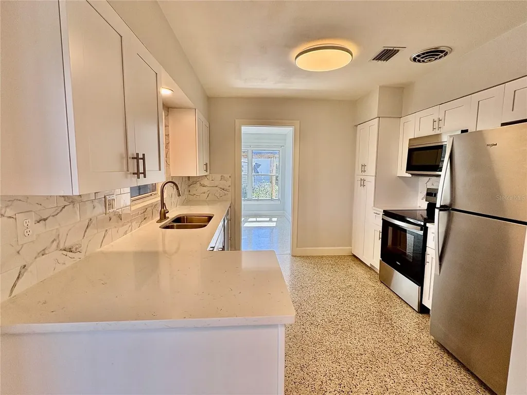 941 Palm Drive Belleair Beach FL 33786