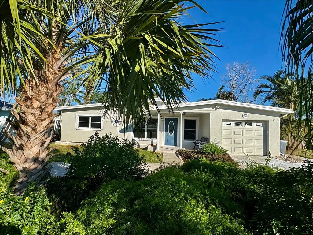 941 Palm Drive Belleair Beach FL 33786