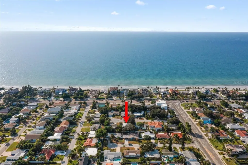 941 Palm Drive Belleair Beach FL 33786