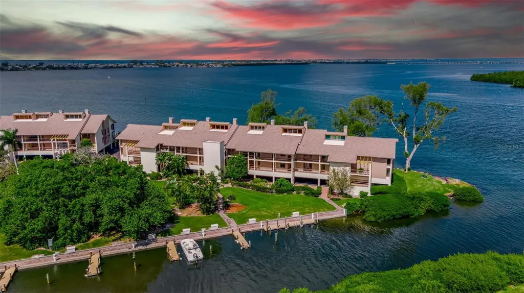 3840 Mariners Way Cortez FL 34215