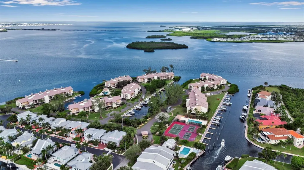 3840 Mariners Way Cortez FL 34215