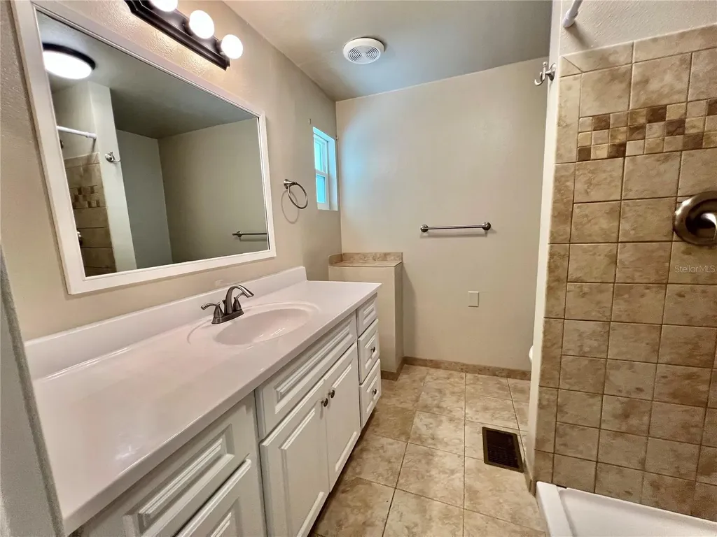 176 Azalea Trail Leesburg FL 34748