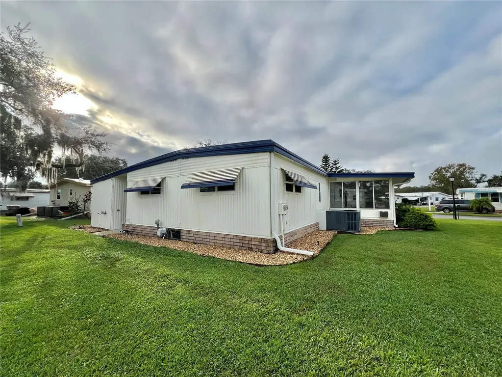 176 Azalea Trail Leesburg FL 34748