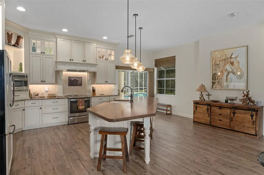 4202 N Pony Drive Beverly Hills FL 34465