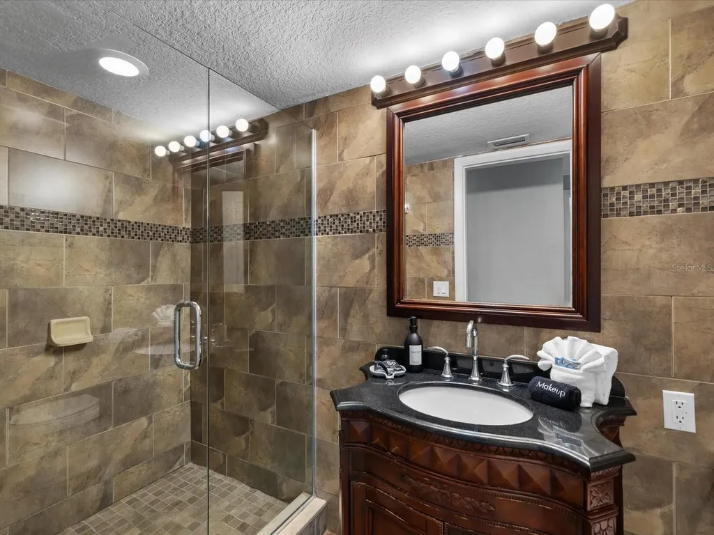 185 Brightwater Drive Clearwater Beach FL 33767