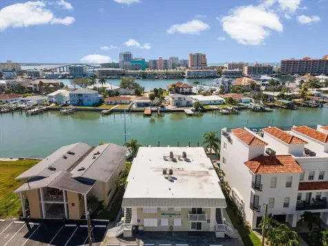 185 Brightwater Drive Clearwater Beach FL 33767
