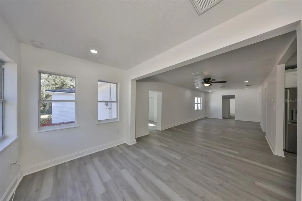 1303 E New Orleans Avenue Tampa FL 33603