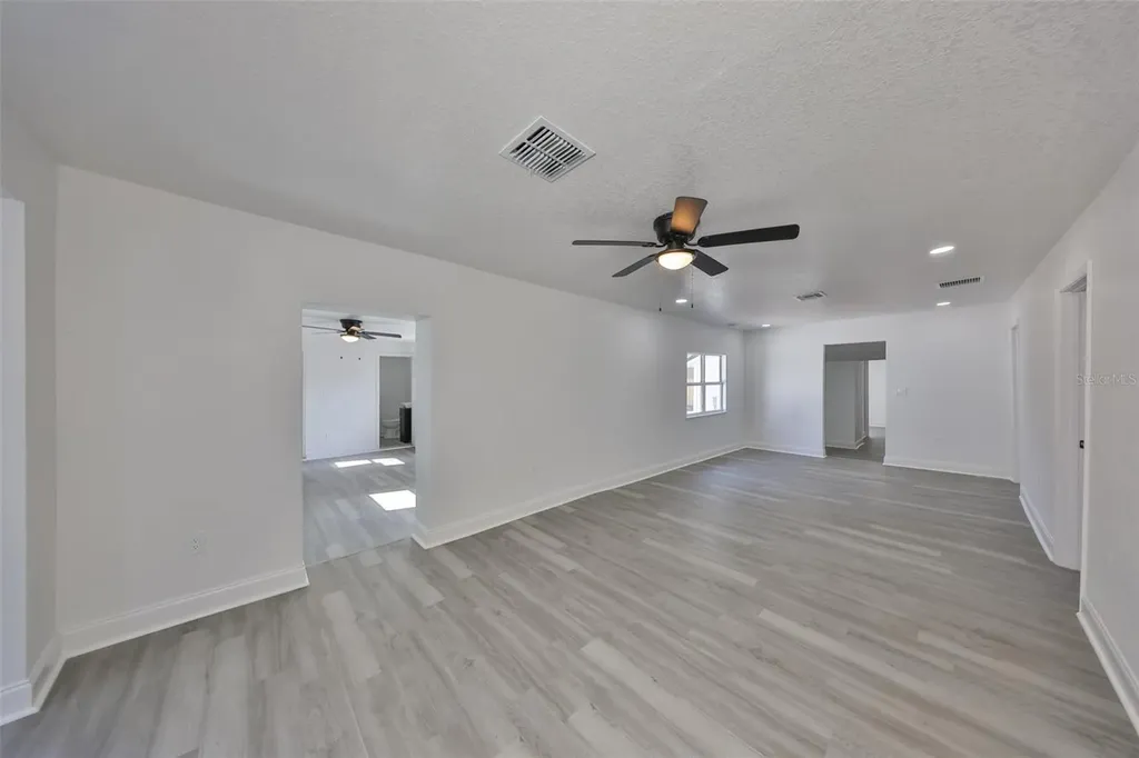1303 E New Orleans Avenue Tampa FL 33603