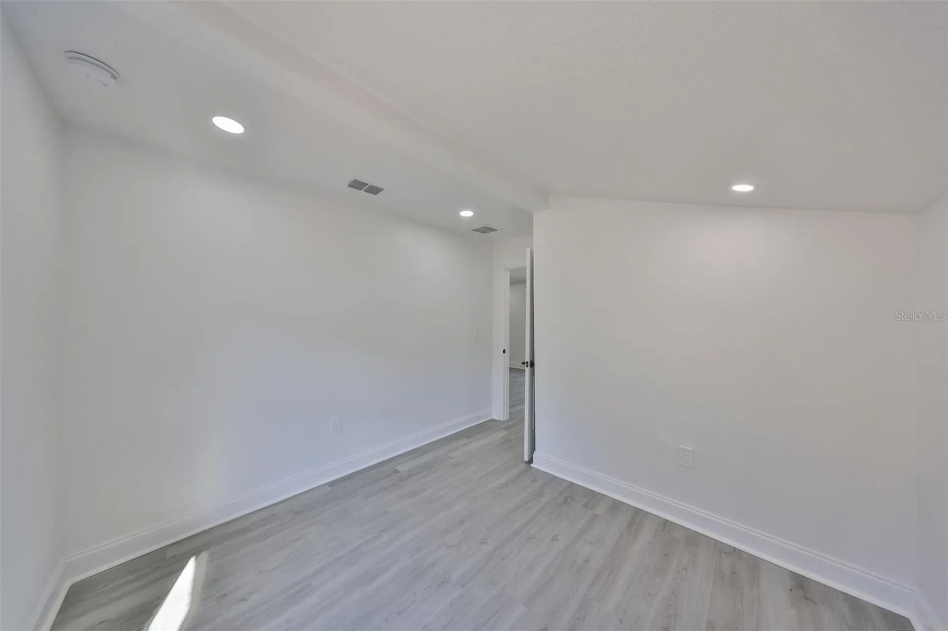 1303 E New Orleans Avenue Tampa FL 33603