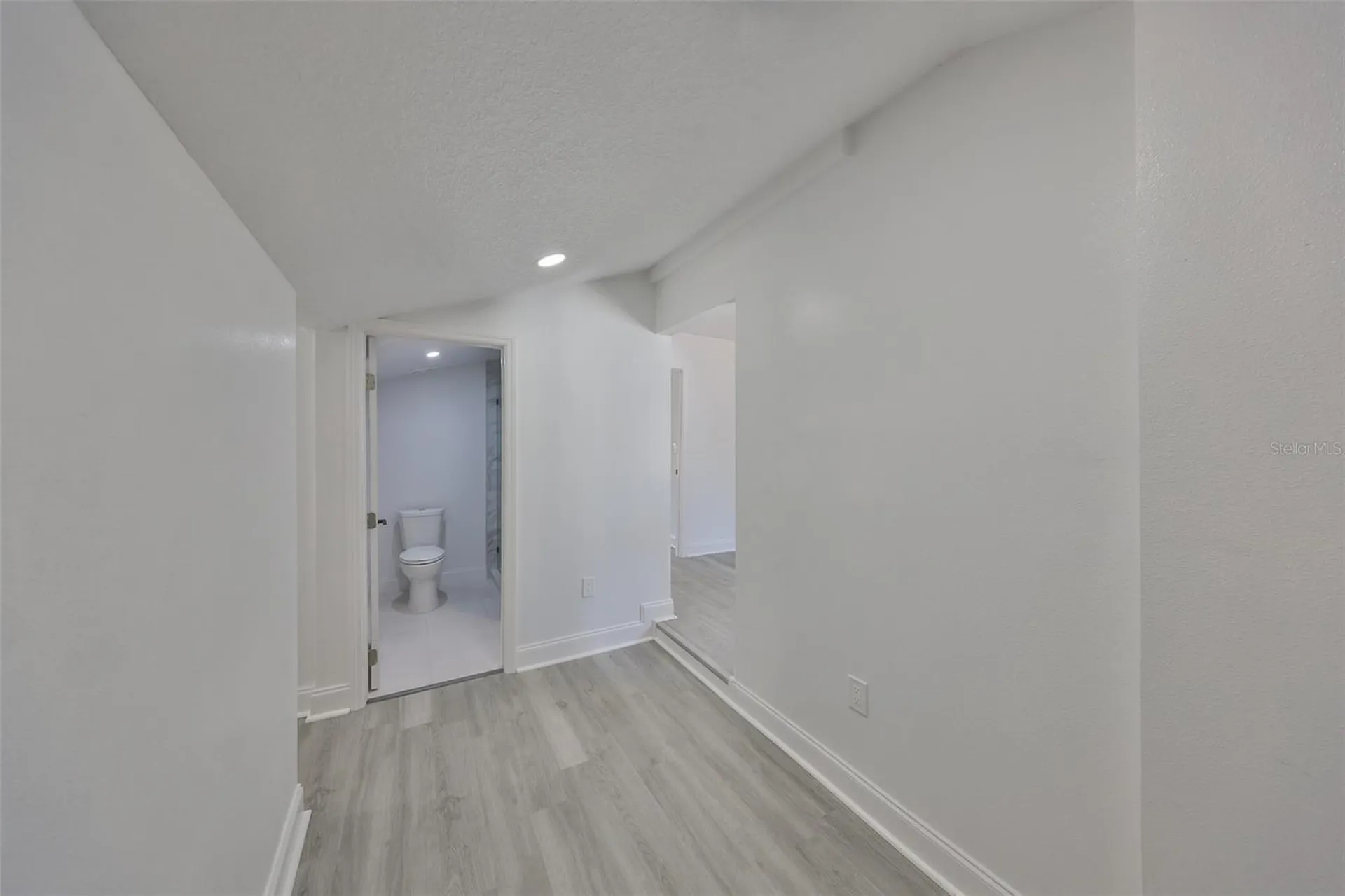 1303 E New Orleans Avenue Tampa FL 33603
