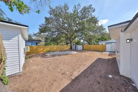 1303 E New Orleans Avenue Tampa FL 33603