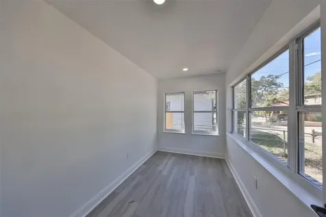 1303 E New Orleans Avenue Tampa FL 33603