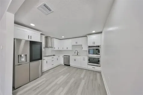 1303 E New Orleans Avenue Tampa FL 33603