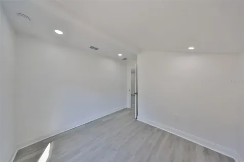 1303 E New Orleans Avenue Tampa FL 33603