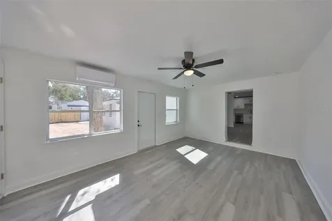1303 E New Orleans Avenue Tampa FL 33603