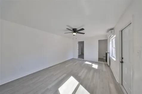 1303 E New Orleans Avenue Tampa FL 33603