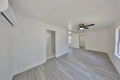 1303 E New Orleans Avenue Tampa FL 33603