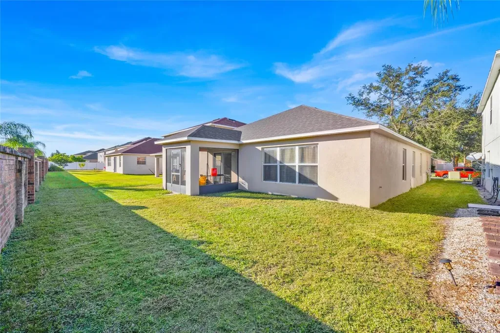 4647 Caverns Drive Kissimmee FL 34758