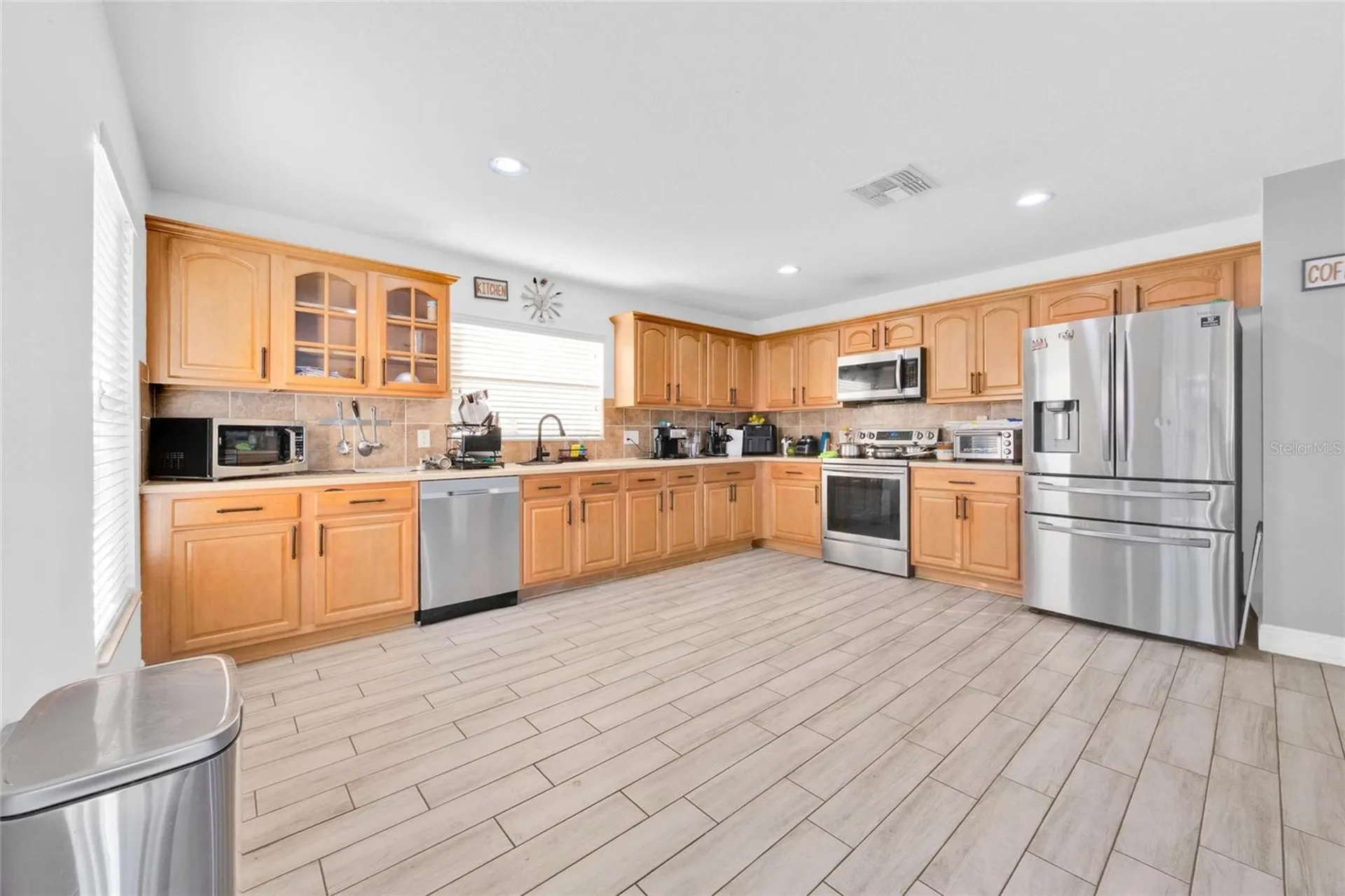 4647 Caverns Drive Kissimmee FL 34758