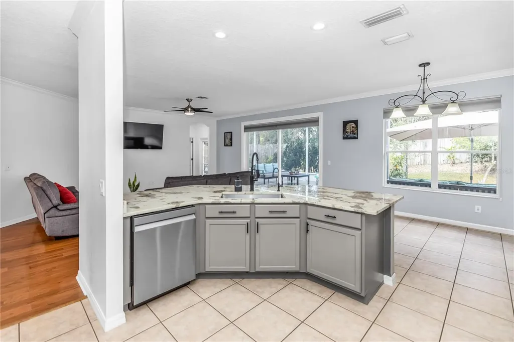118 Cedar Springs Circle Debary FL 32713