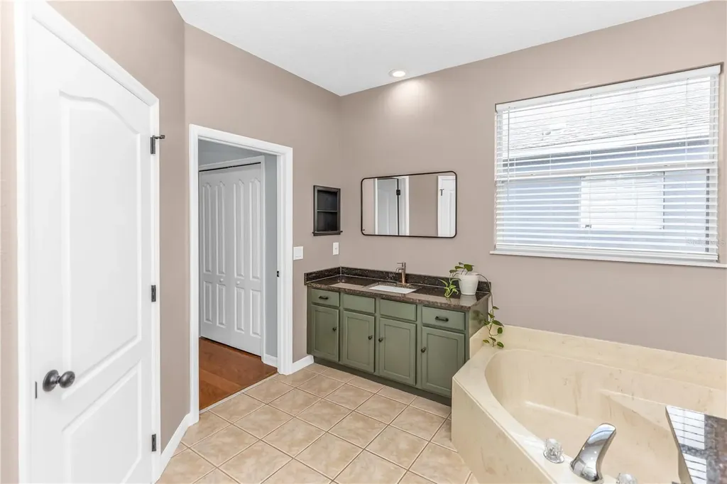 118 Cedar Springs Circle Debary FL 32713