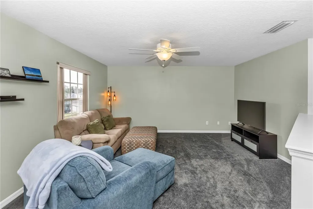 118 Cedar Springs Circle Debary FL 32713