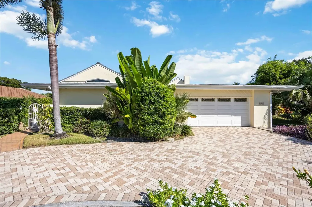 503 Spoonbill Way Sarasota FL 34236