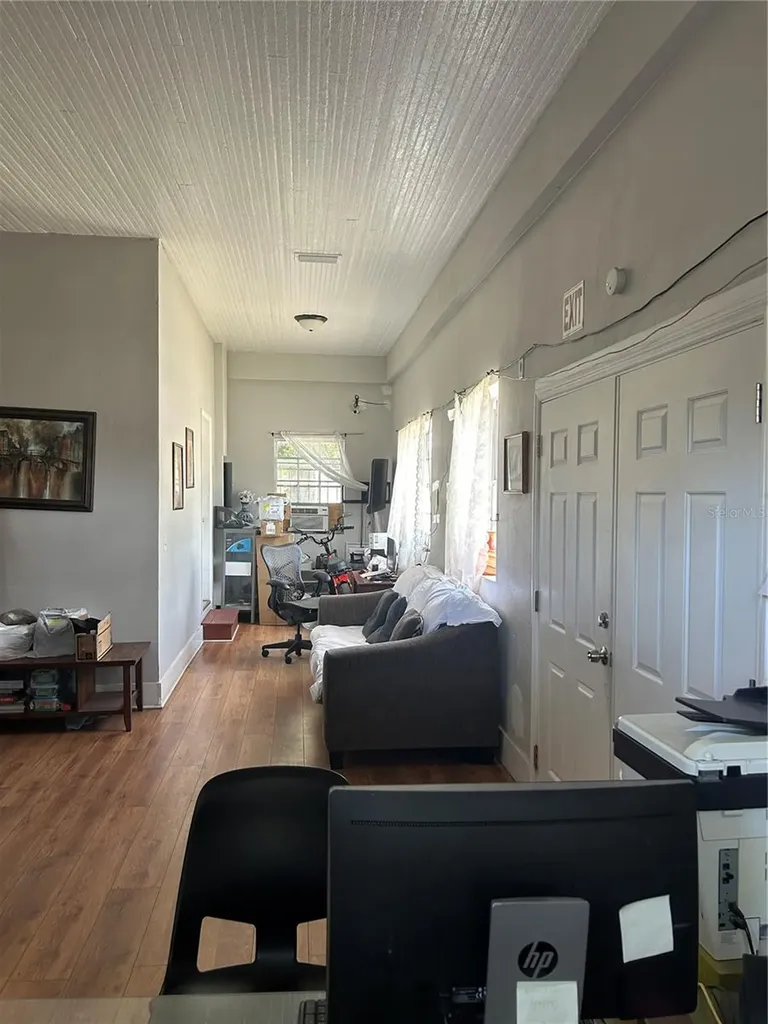 3008 N Nebraska Avenue Tampa FL 33603