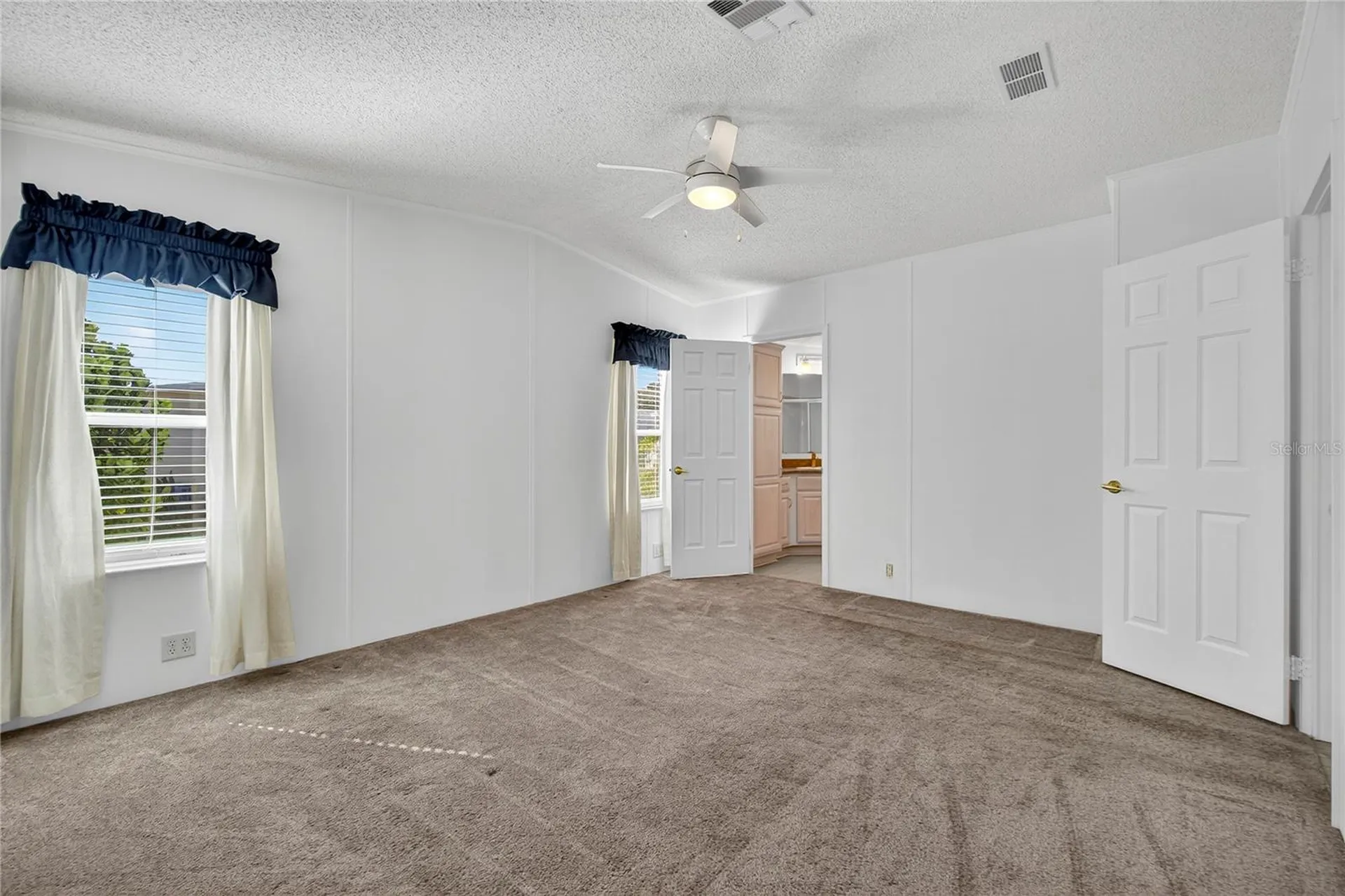 6502 Oak Hammock Lane Winter Haven FL 33884