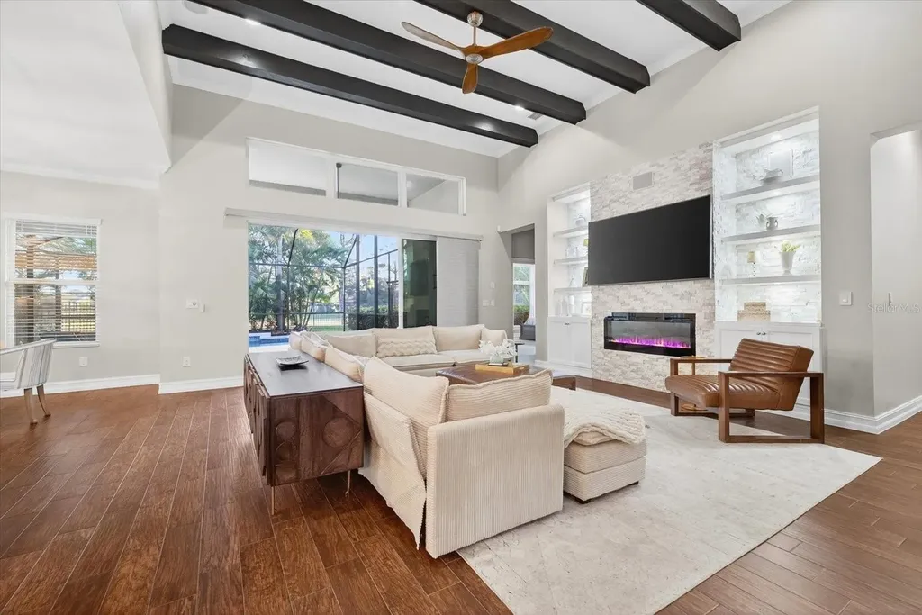 6609 Current Drive Apollo Beach FL 33572