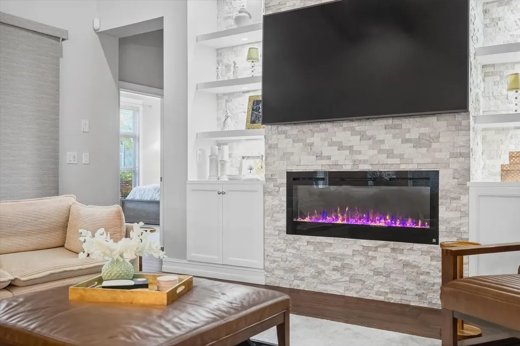 6609 Current Drive Apollo Beach FL 33572