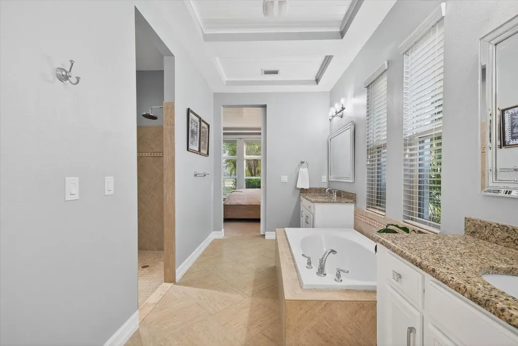 6609 Current Drive Apollo Beach FL 33572