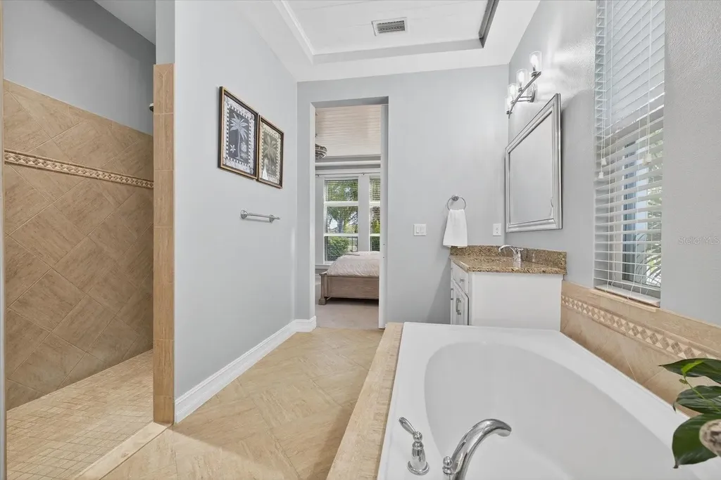 6609 Current Drive Apollo Beach FL 33572