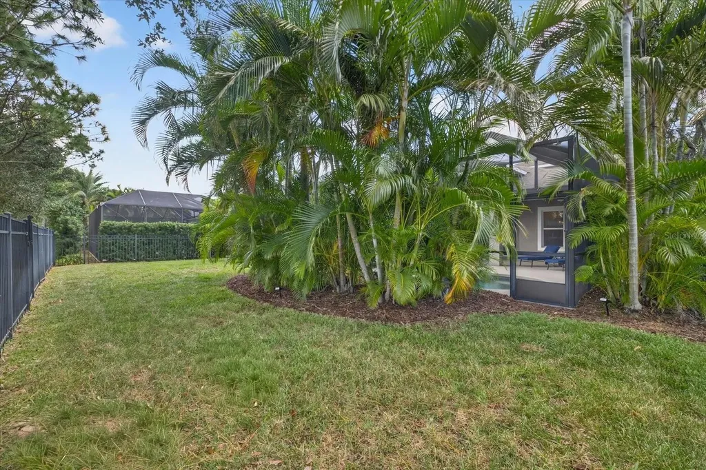 6609 Current Drive Apollo Beach FL 33572