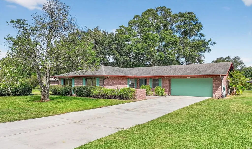 180 Greenfield Road Winter Haven FL 33884