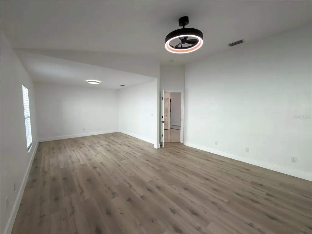4423 Horseshoe Pick Lane Valrico FL 33594