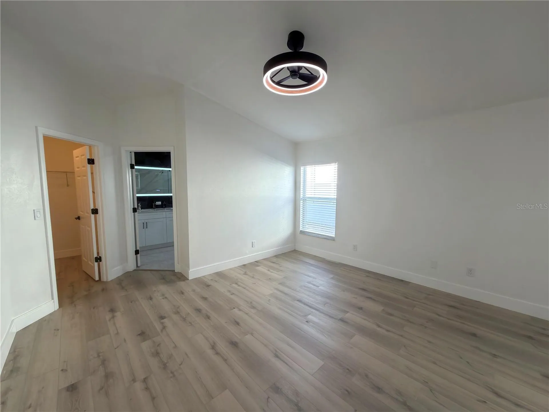 4423 Horseshoe Pick Lane Valrico FL 33594