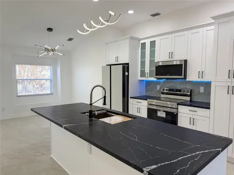 4423 Horseshoe Pick Lane Valrico FL 33594