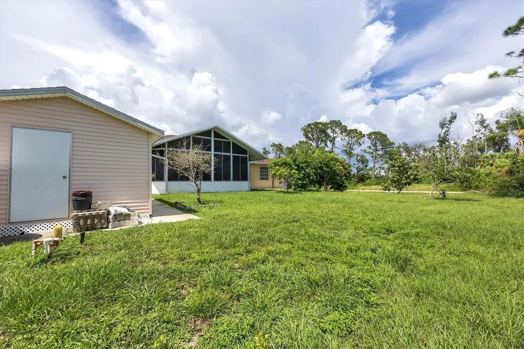 12209 Cotorro Avenue North Port FL 34287