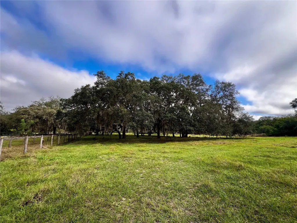 0 Rolling Acres Road Fruitland Park FL 34731