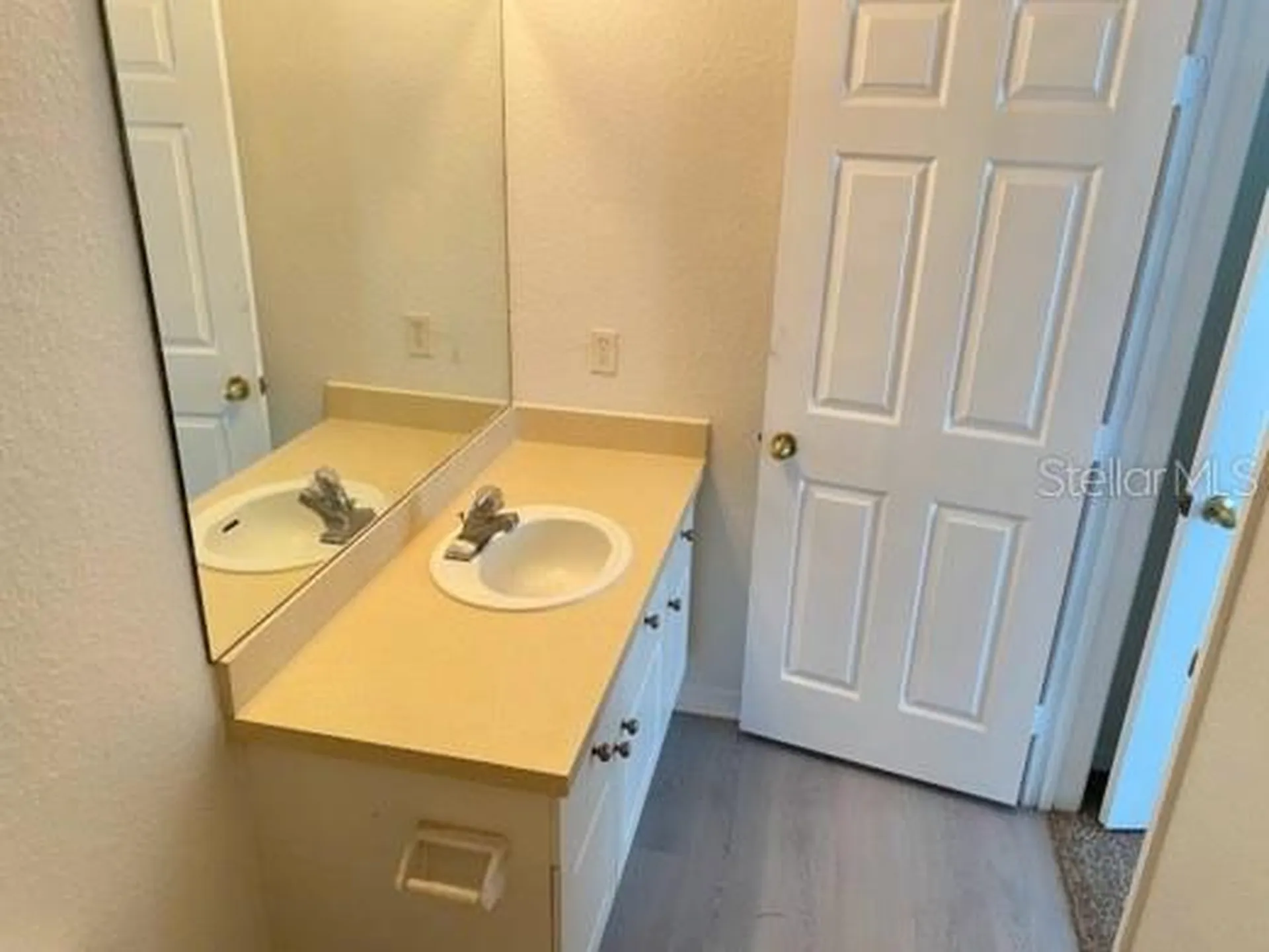 18001 Richmond Place Drive Tampa FL 33647