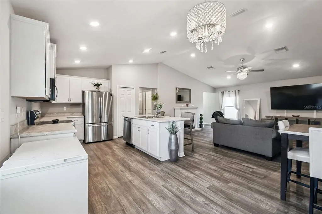 114 Eagle Summit Drive Ruskin FL 33570